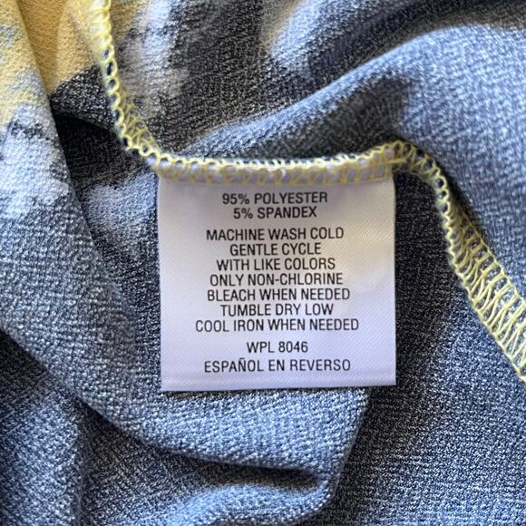 Charter Club Yellow / Navy Blue Floral Halter Tank Top Size 1X - Picture 4 of 13